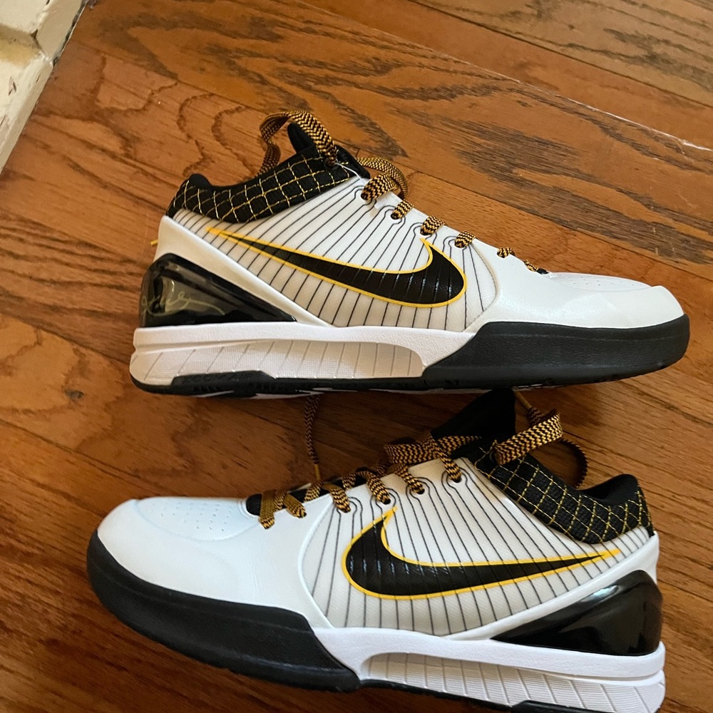 Nike Kobe 4 playoff